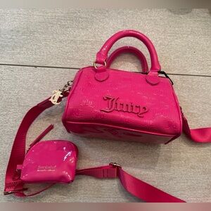 Juicy Couture🌷Embossed Patent Leather Adjustable Crossbody Zip Hot Pink Handbag